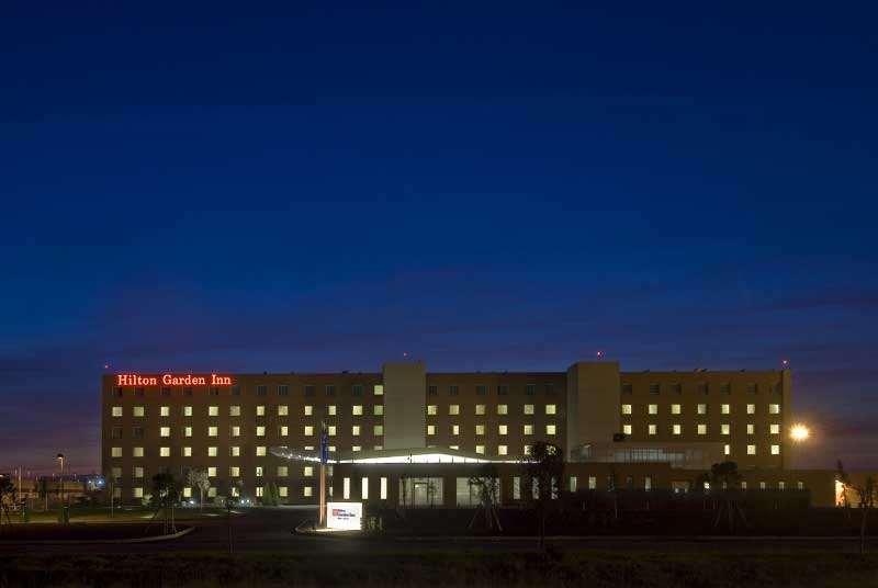 Hilton Garden Inn Rome Airport Фиумичино Екстериор снимка