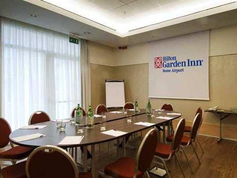Hilton Garden Inn Rome Airport Фиумичино Екстериор снимка