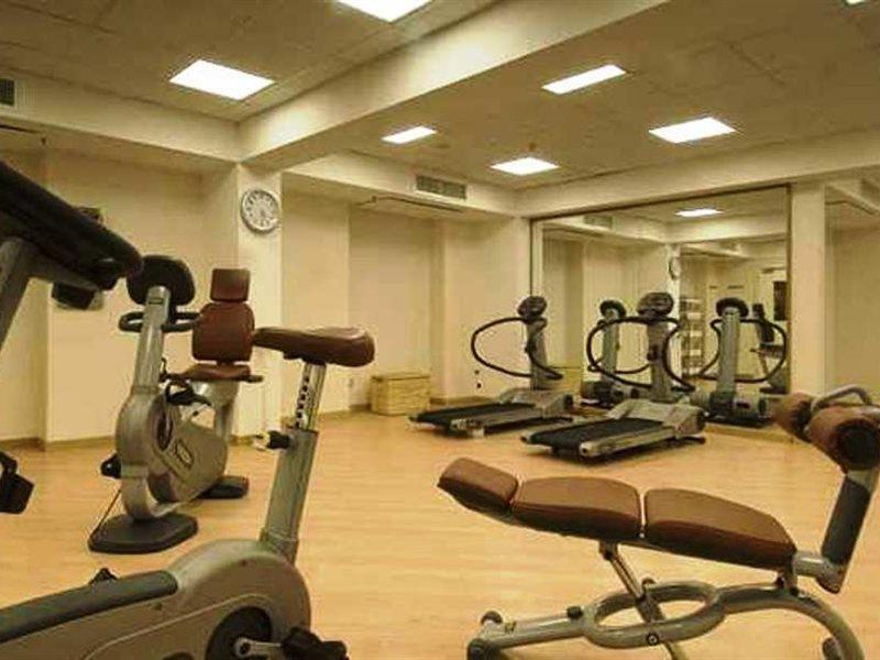 Hilton Garden Inn Rome Airport Фиумичино Екстериор снимка