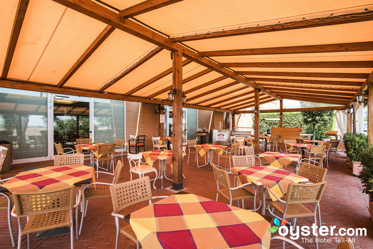 Hilton Garden Inn Rome Airport Фиумичино Екстериор снимка